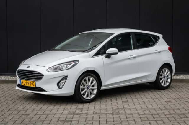 Ford Fiesta (2018) thumbnail 1