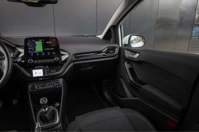 Ford Fiesta (2018) thumbnail 14