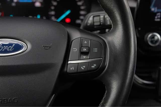 Ford Fiesta (2018) thumbnail 24