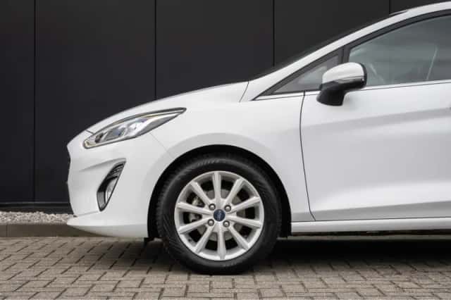 Ford Fiesta (2018) thumbnail 8