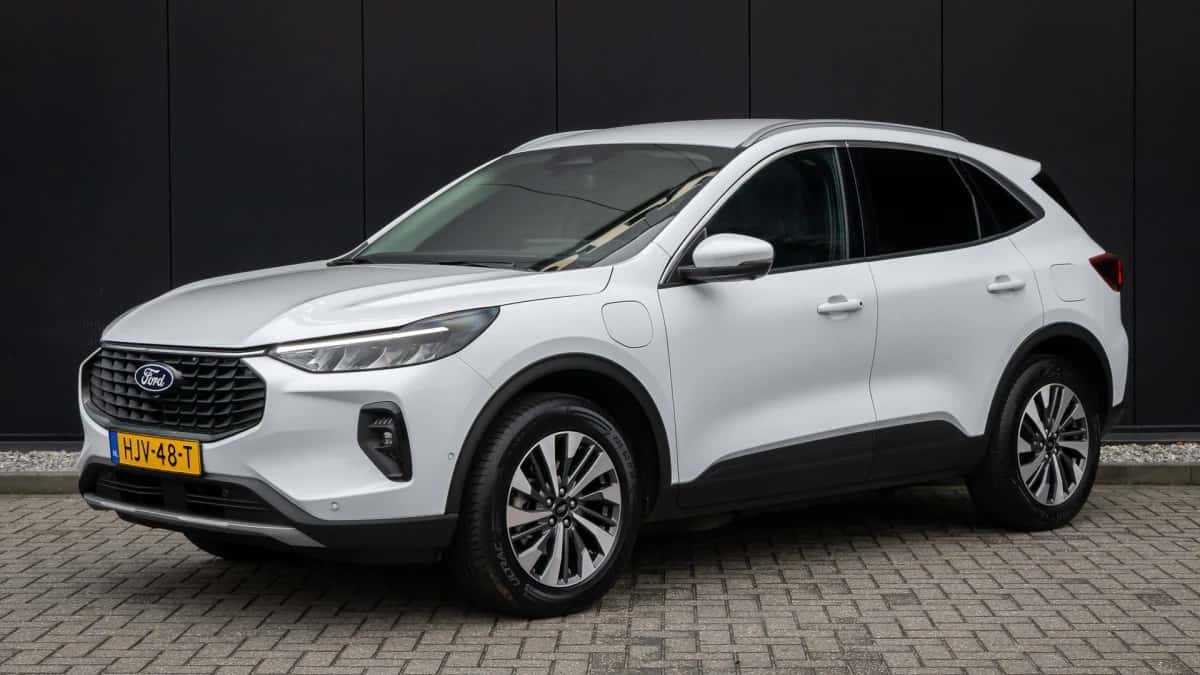 Ford Kuga (2025) — foto 1