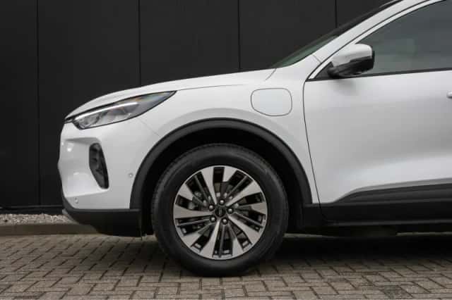 Ford Kuga (2025) thumbnail 11