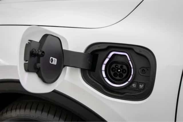 Ford Kuga (2025) thumbnail 14