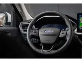 Ford Kuga (2025) thumbnail 16