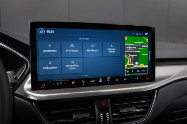 Ford Kuga (2025) thumbnail 21