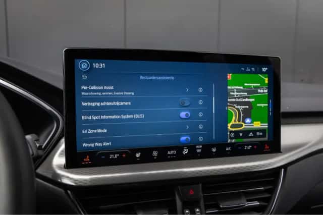 Ford Kuga (2025) thumbnail 25