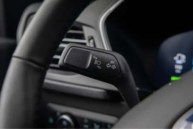 Ford Kuga (2025) thumbnail 32