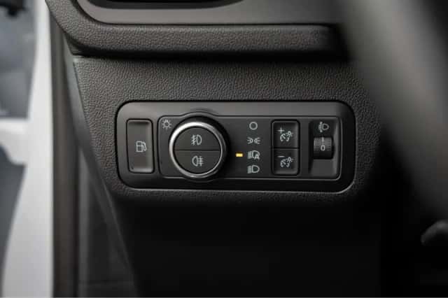 Ford Kuga (2025) thumbnail 38