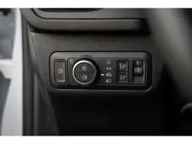 Ford Kuga (2025) thumbnail 38