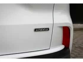Ford Kuga (2025) thumbnail 41