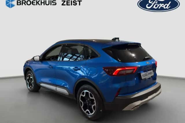 Ford Kuga (2026) thumbnail 3