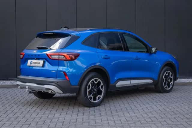 Ford Kuga (2026) thumbnail 2