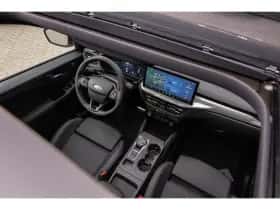Ford Kuga (2026) thumbnail 6