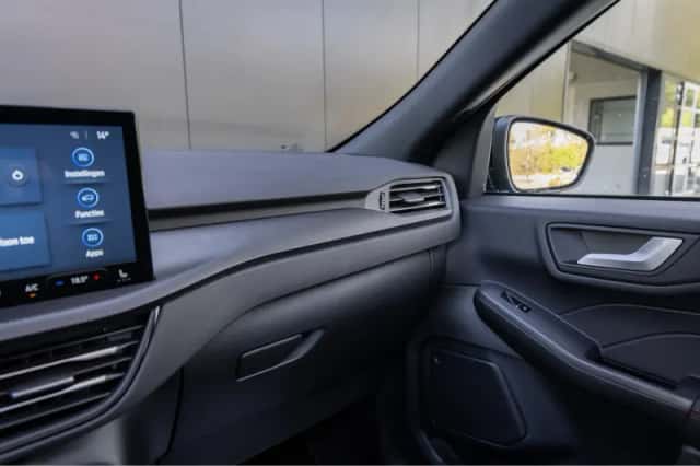 Ford Kuga (2026) thumbnail 35