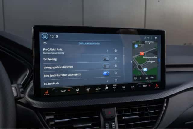Ford Kuga (2026) thumbnail 24