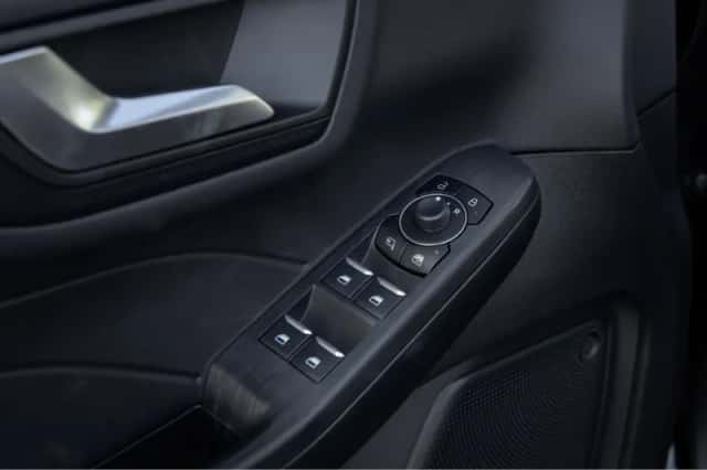 Ford Kuga (2026) thumbnail 32