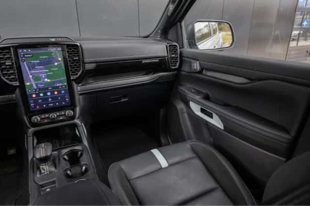 Ford Ranger (2025) thumbnail 46