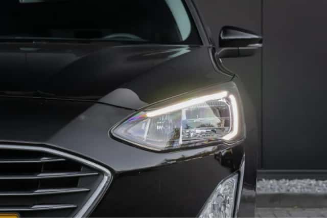 Ford Focus (2022) thumbnail 13
