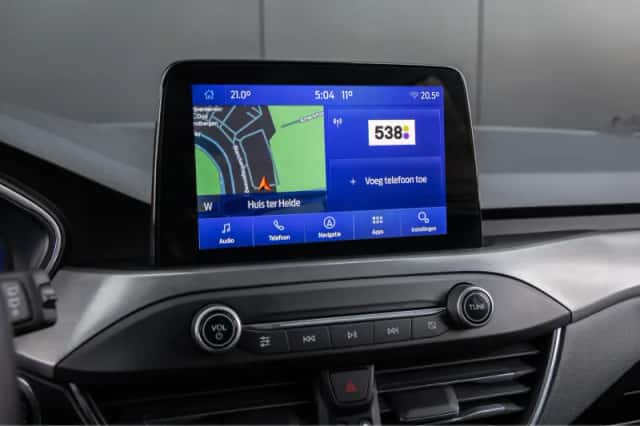 Ford Focus (2022) thumbnail 23