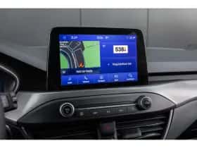 Ford Focus (2022) thumbnail 23