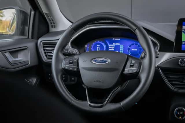 Ford Focus (2022) thumbnail 29