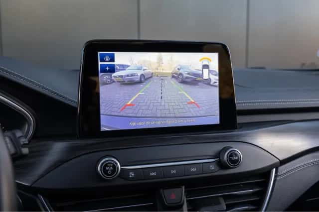 Ford Focus (2020) thumbnail 18
