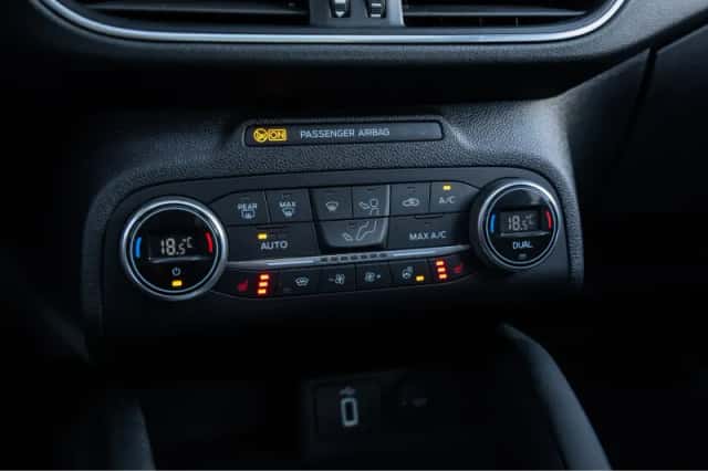 Ford Focus (2020) thumbnail 33