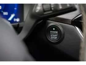 Ford Kuga (2021) thumbnail 41