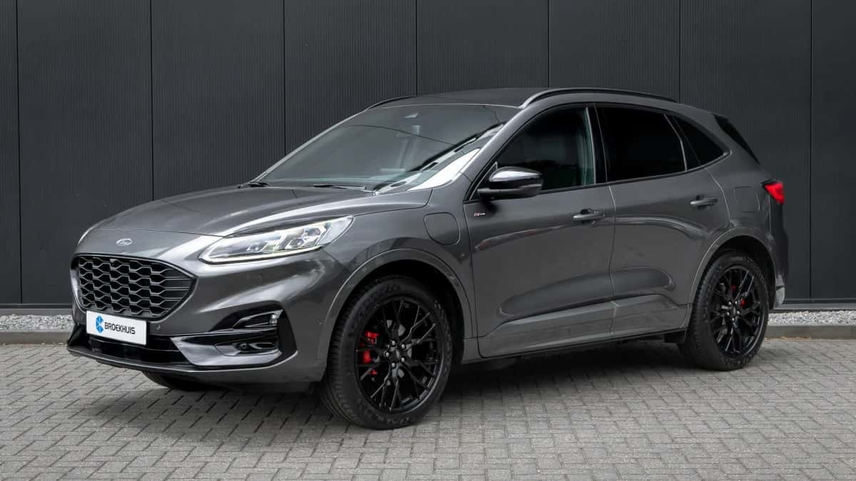 Ford Kuga (2023) — foto 1