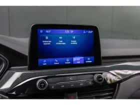 Ford Kuga (2023) thumbnail 14