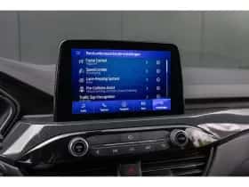 Ford Kuga (2023) thumbnail 21