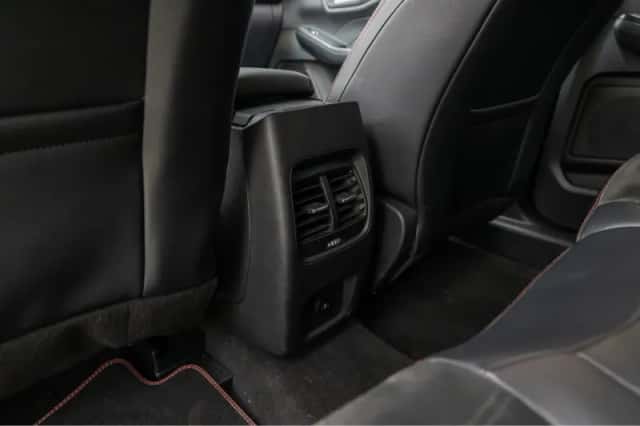 Ford Kuga (2023) thumbnail 24
