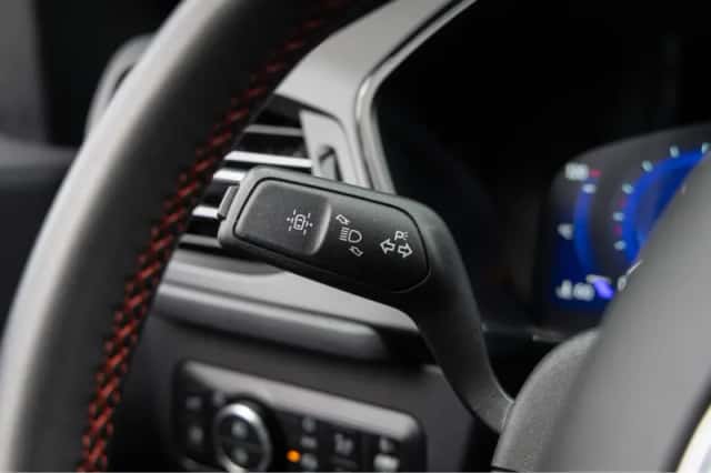 Ford Kuga (2023) thumbnail 26