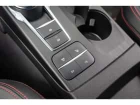 Ford Kuga (2023) thumbnail 36