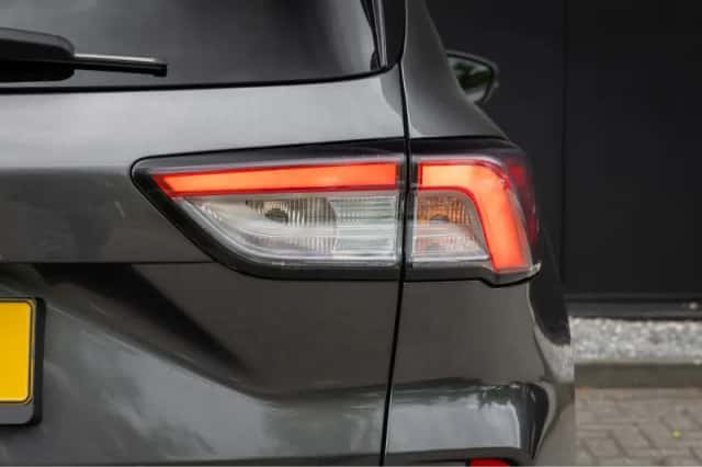Ford Kuga (2023) thumbnail 42