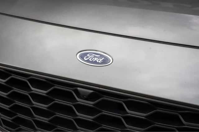 Ford Kuga (2023) thumbnail 44