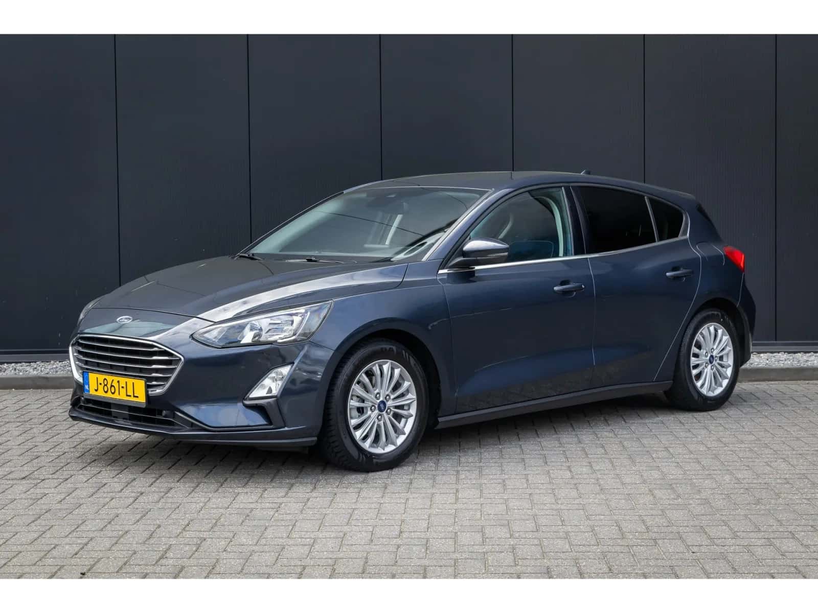 Ford Focus (2020) — foto 1