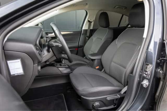 Ford Focus (2020) thumbnail 11