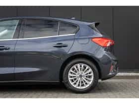 Ford Focus (2020) thumbnail 9