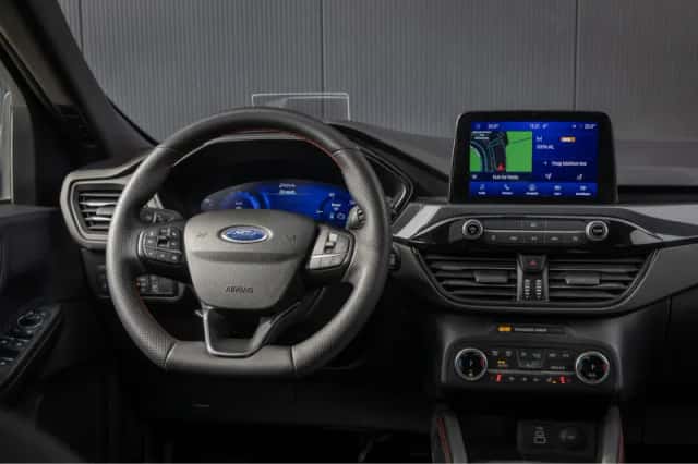 Ford Kuga (2023) thumbnail 14