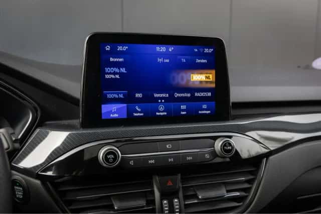 Ford Kuga (2023) thumbnail 21