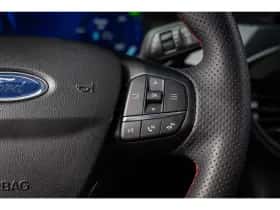 Ford Kuga (2023) thumbnail 31