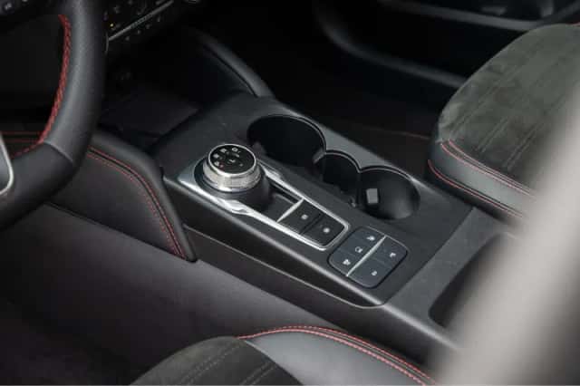 Ford Kuga (2023) thumbnail 35