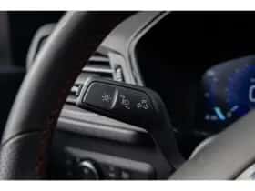 Ford Kuga (2023) thumbnail 39