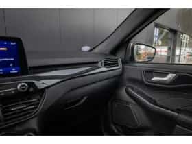 Ford Kuga (2023) thumbnail 44