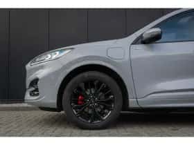 Ford Kuga (2023) thumbnail 48