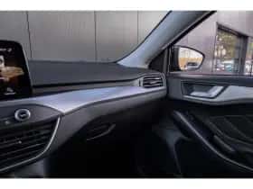 Ford Focus (2019) thumbnail 32