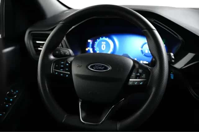Ford Kuga (2023) thumbnail 13