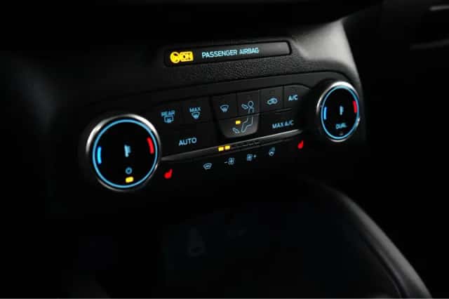 Ford Kuga (2023) thumbnail 19