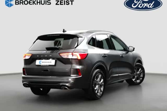 Ford Kuga (2023) thumbnail 9